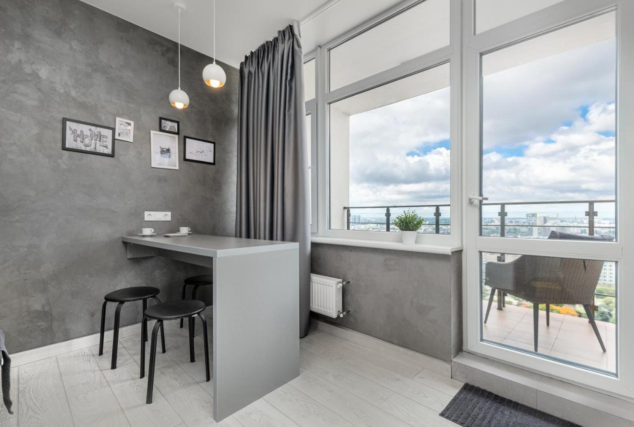 Razor Apartment With Terrace, Kamanina Oděsa Exteriér fotografie